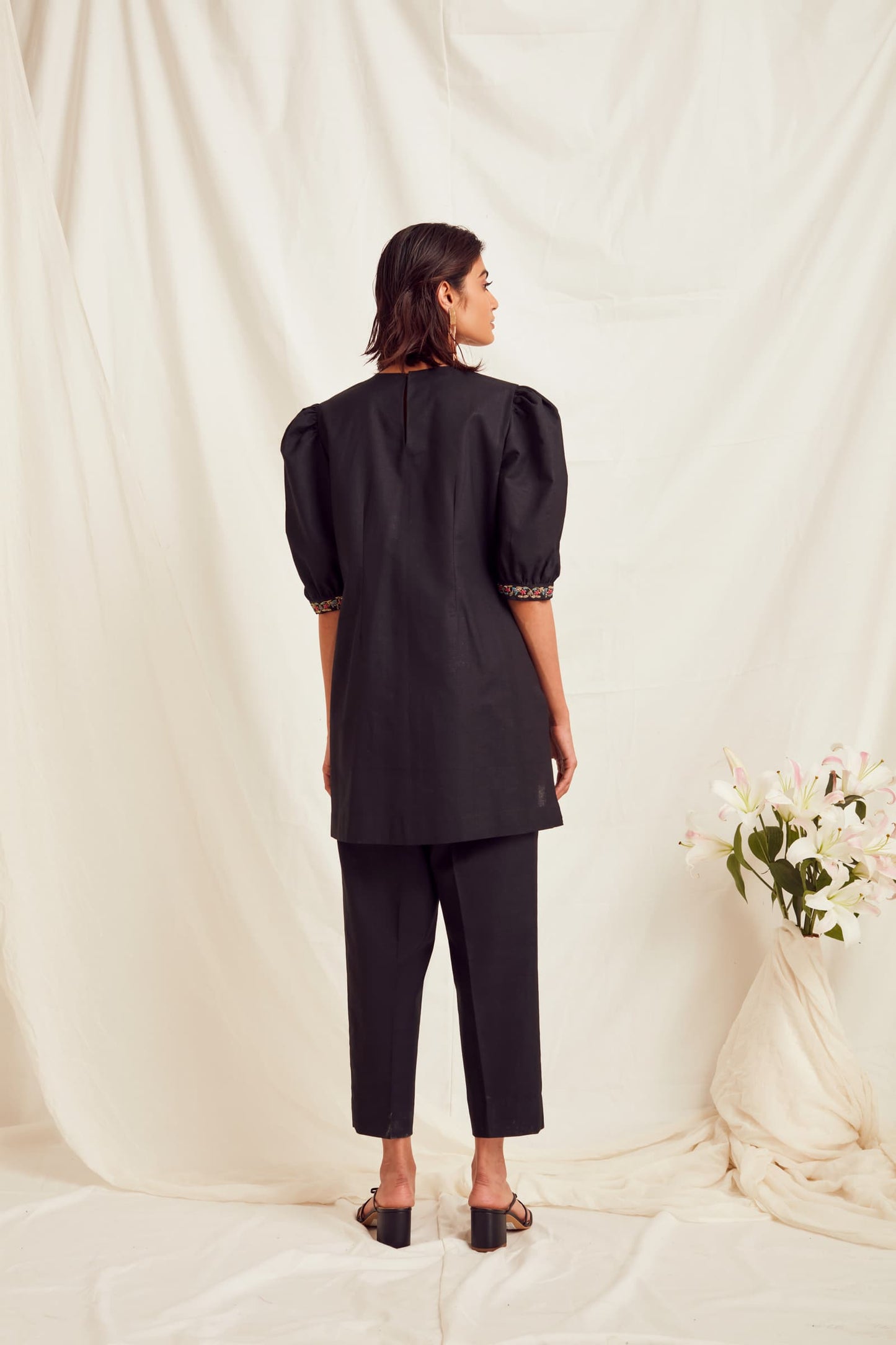 Aari Pant Set