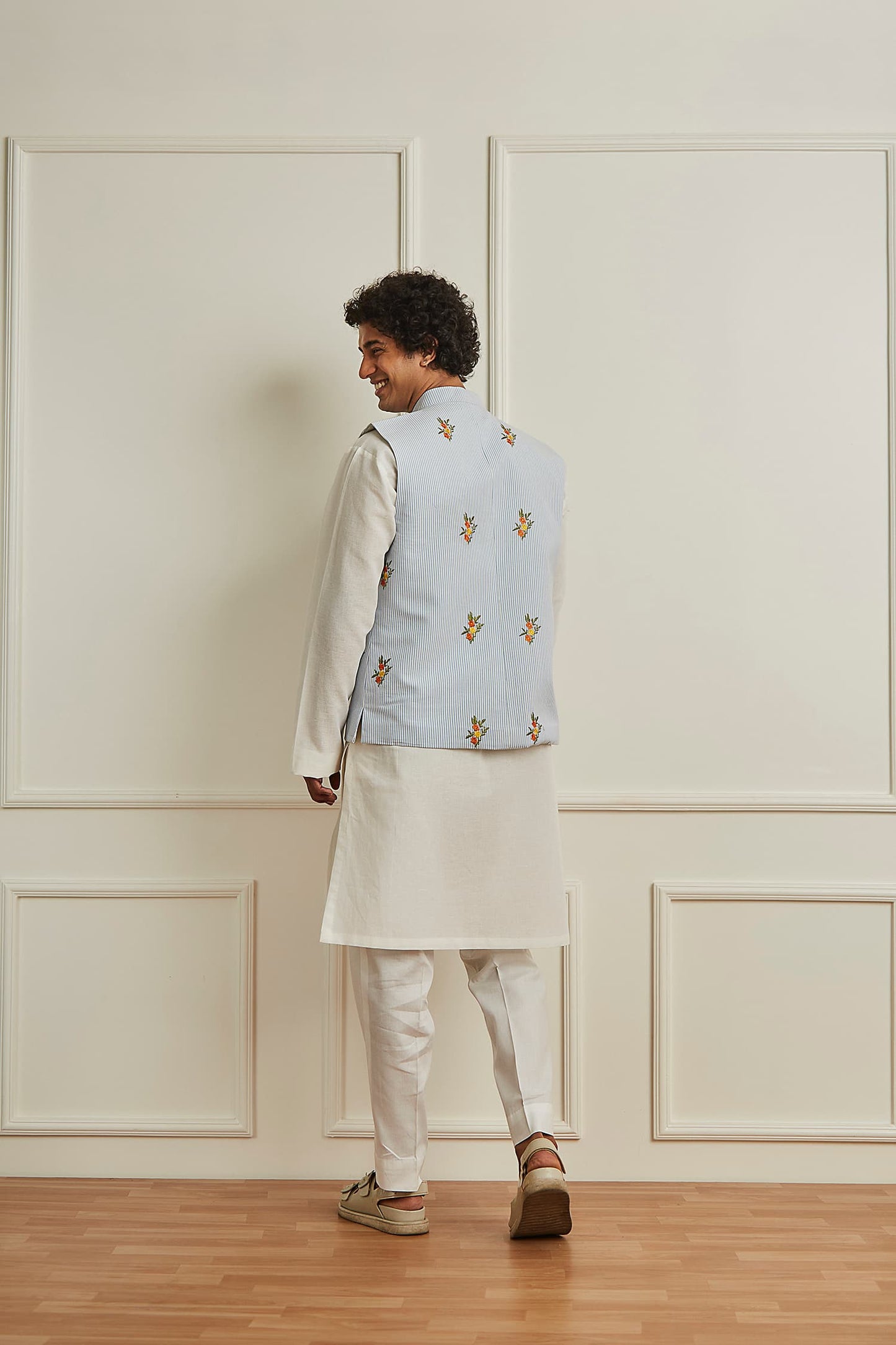 The Robin Set With Jacket