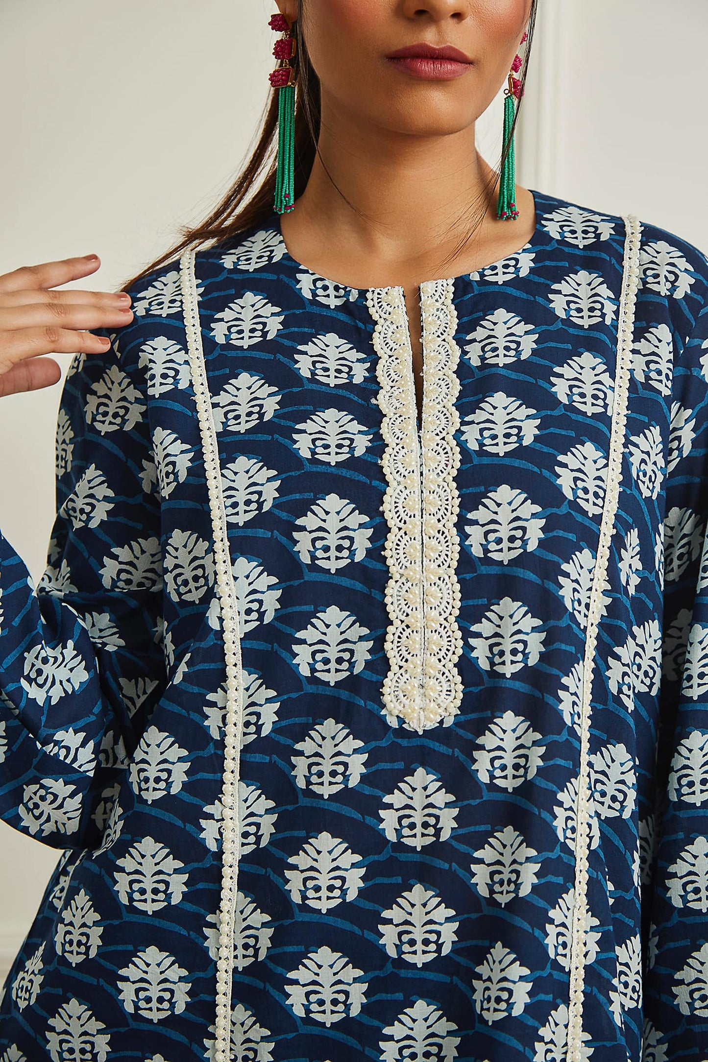 Mudita Suit Set
