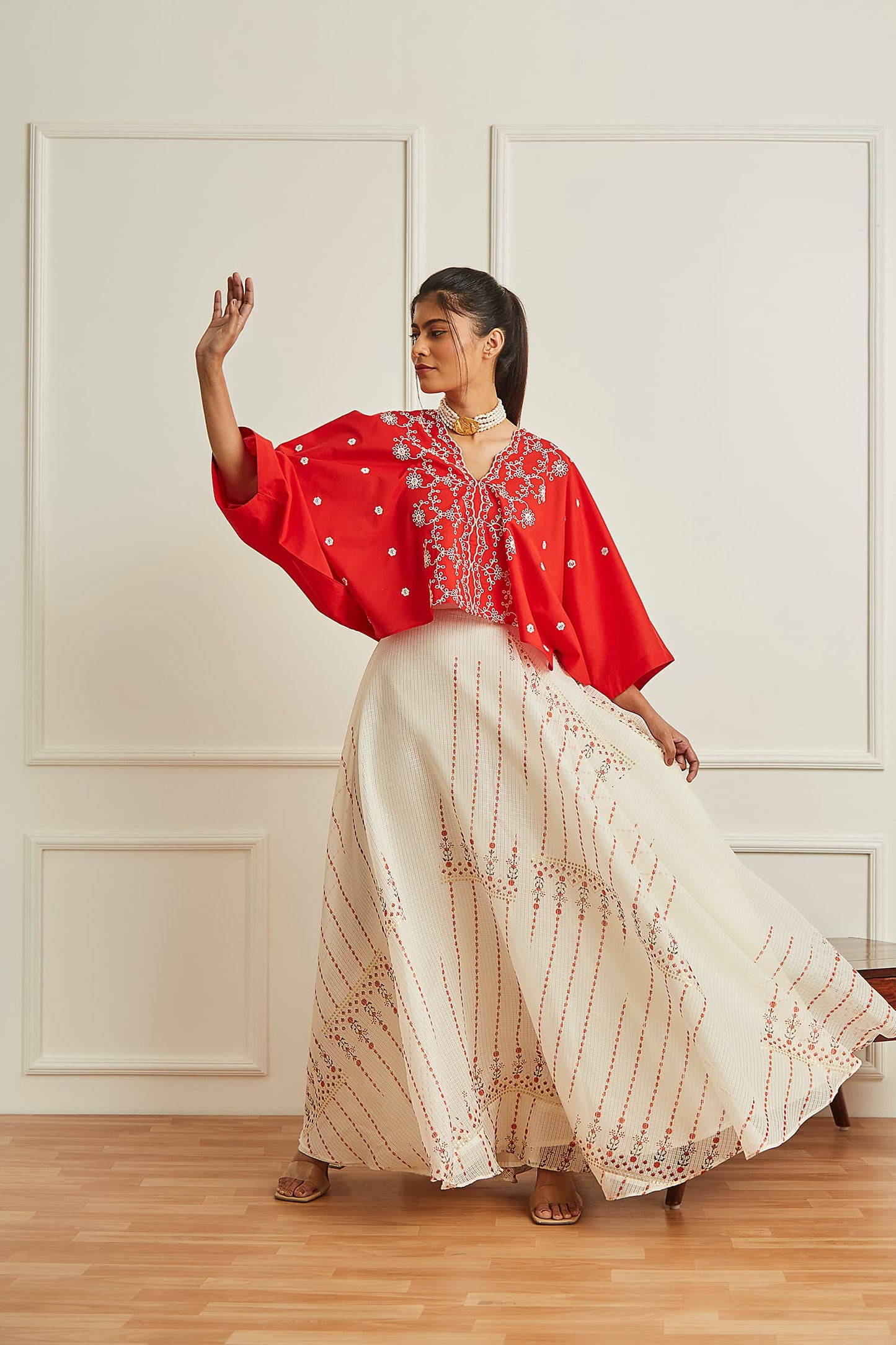 Turvi Skirt Set