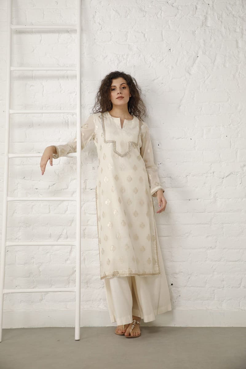 Chanderi Ivory and Gold Suit Set